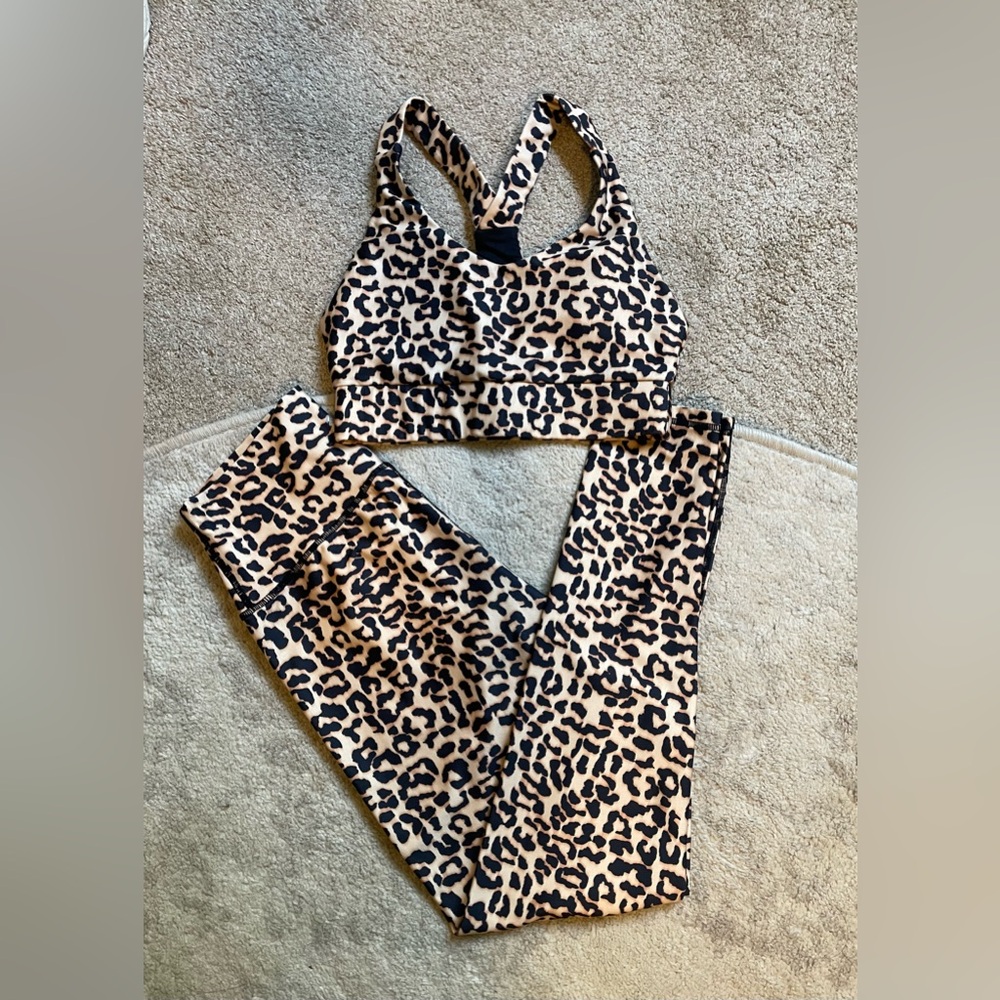 Cheetah print yoga set